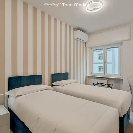 The Prestige, Terre Marine Apartman *