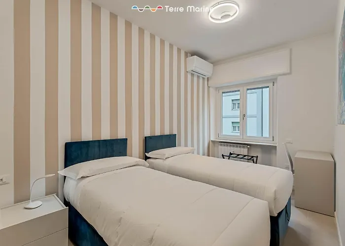 The Prestige, Terre Marine Apartman *